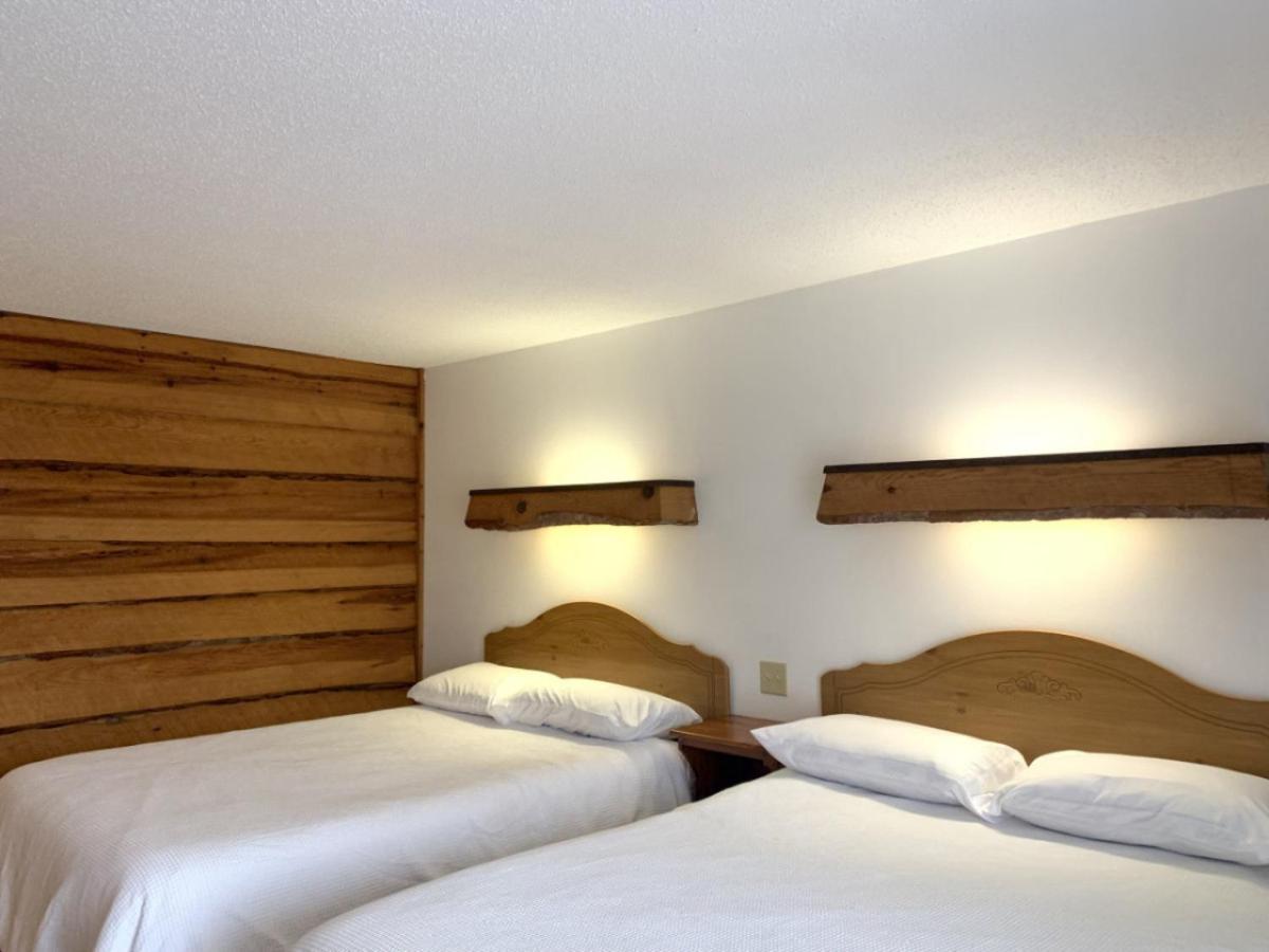 Bridge Inn Tomhawk - 2Nd Floor, 1 King Size Bed, Balcony, River View Tomahawk Екстериор снимка